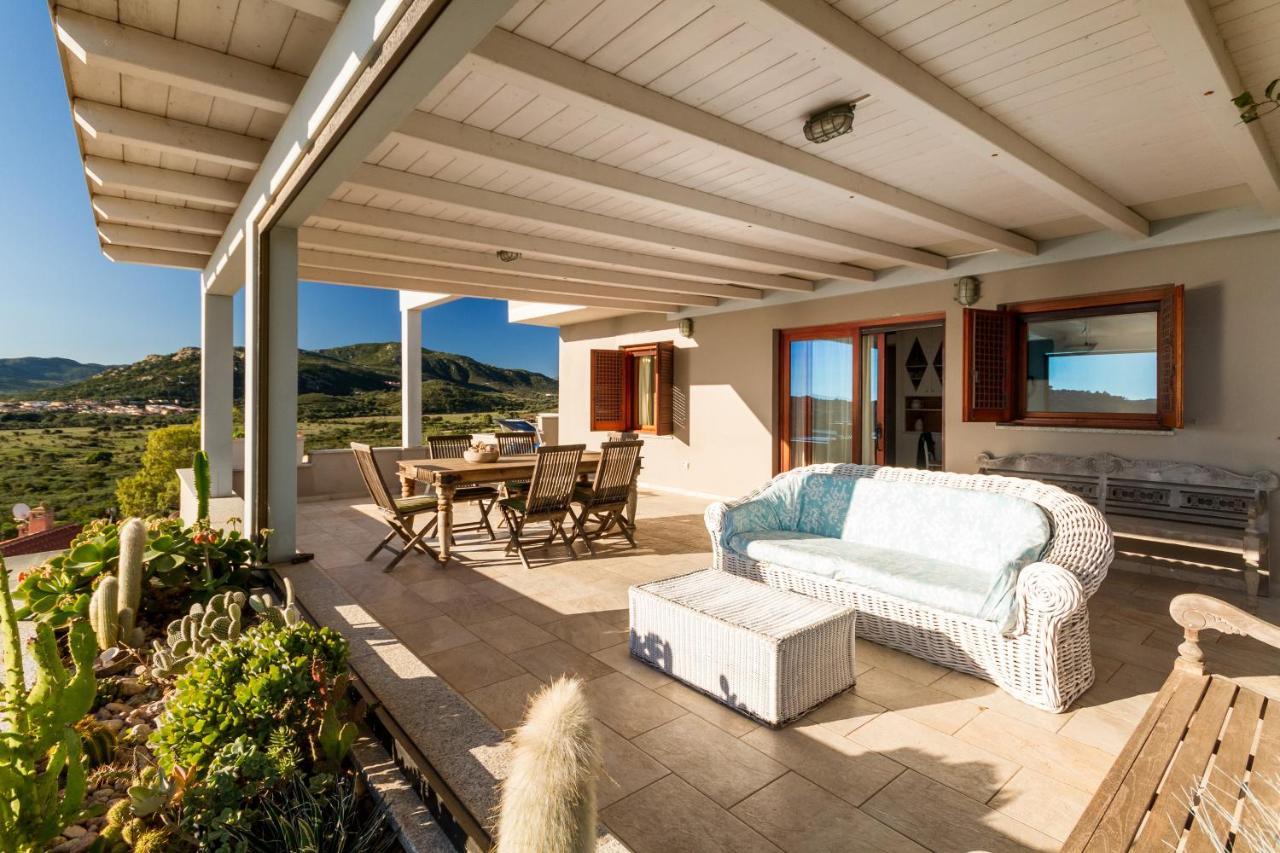 Villa Molarotto à Porto Taverna Extérieur photo